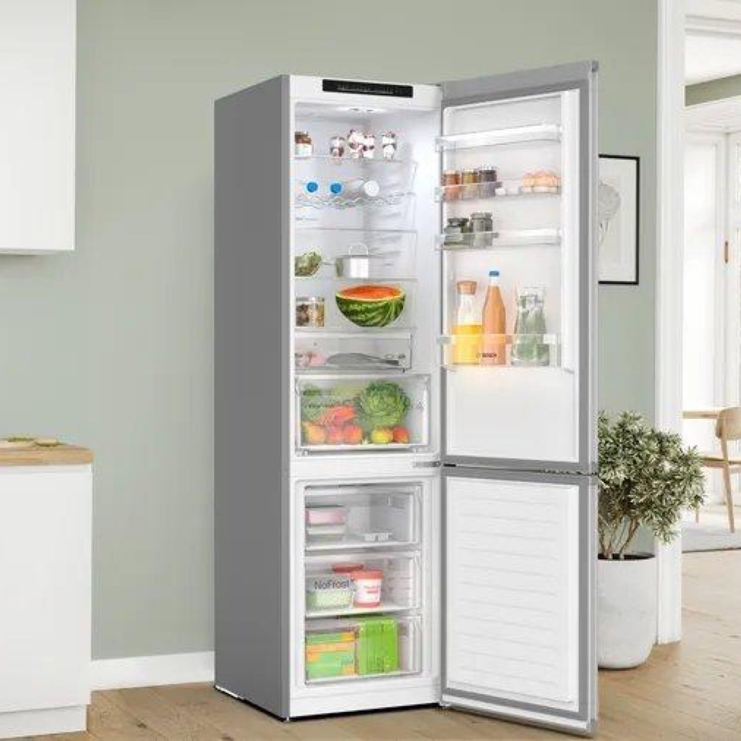Bosch KGN392LAF 60cm 70/30 Frost Free Fridge Freezer - Stainless Steel thumbnail image