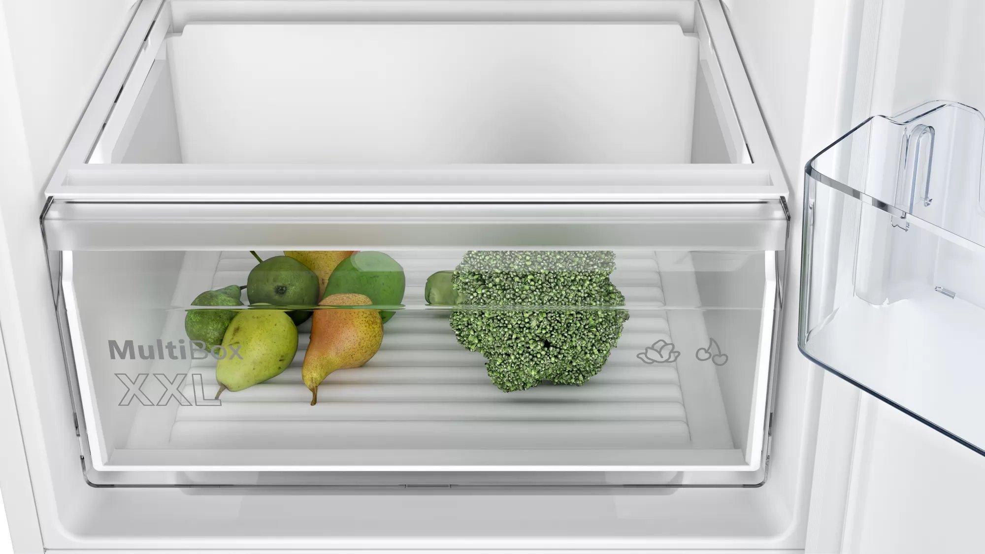 Bosch KIN86NSE0G 60/40 Spllt Built-In Frost Free Fridge Freezer thumbnail image
