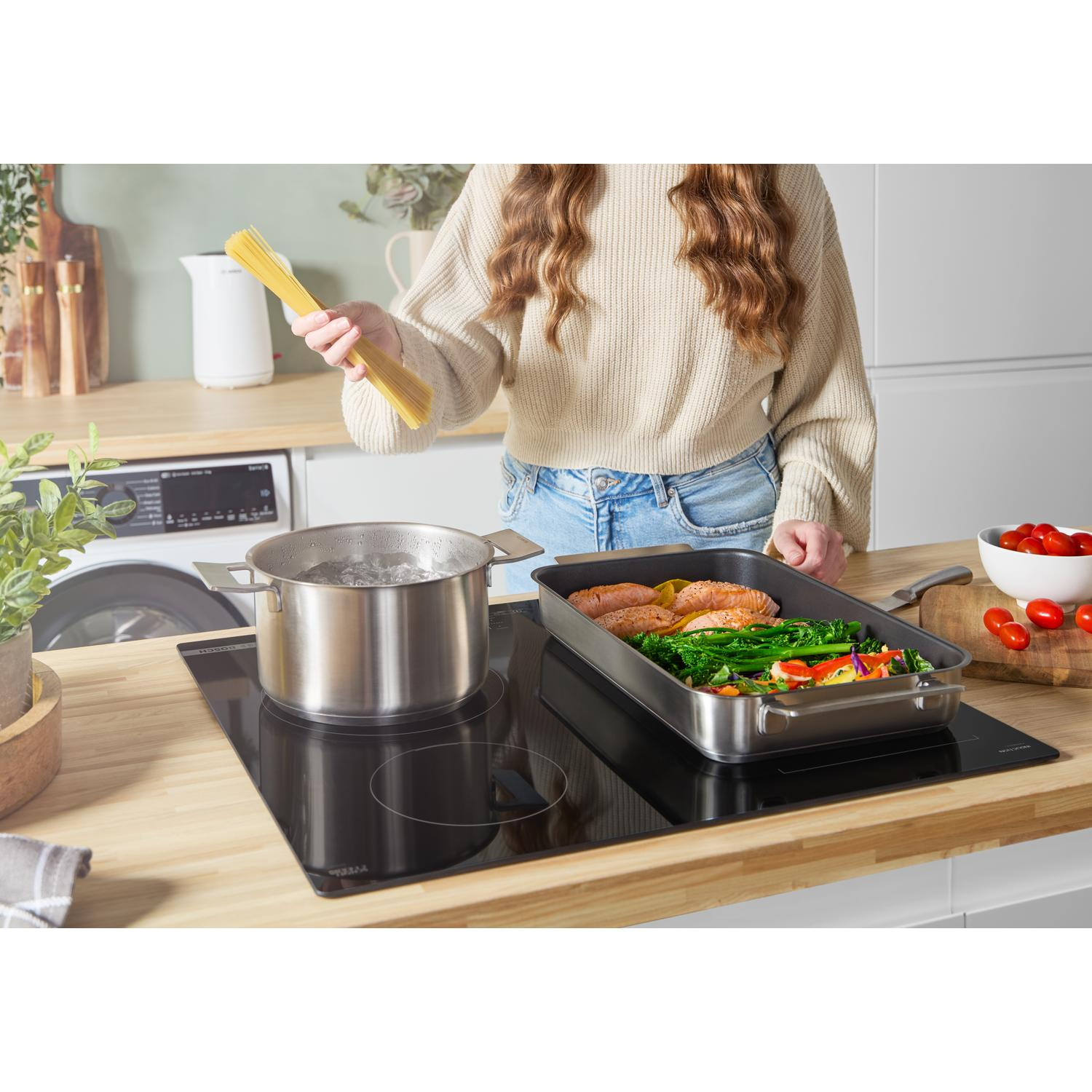 Bosch PWP611BB5B 59.2cm Induction Hob - Black thumbnail image
