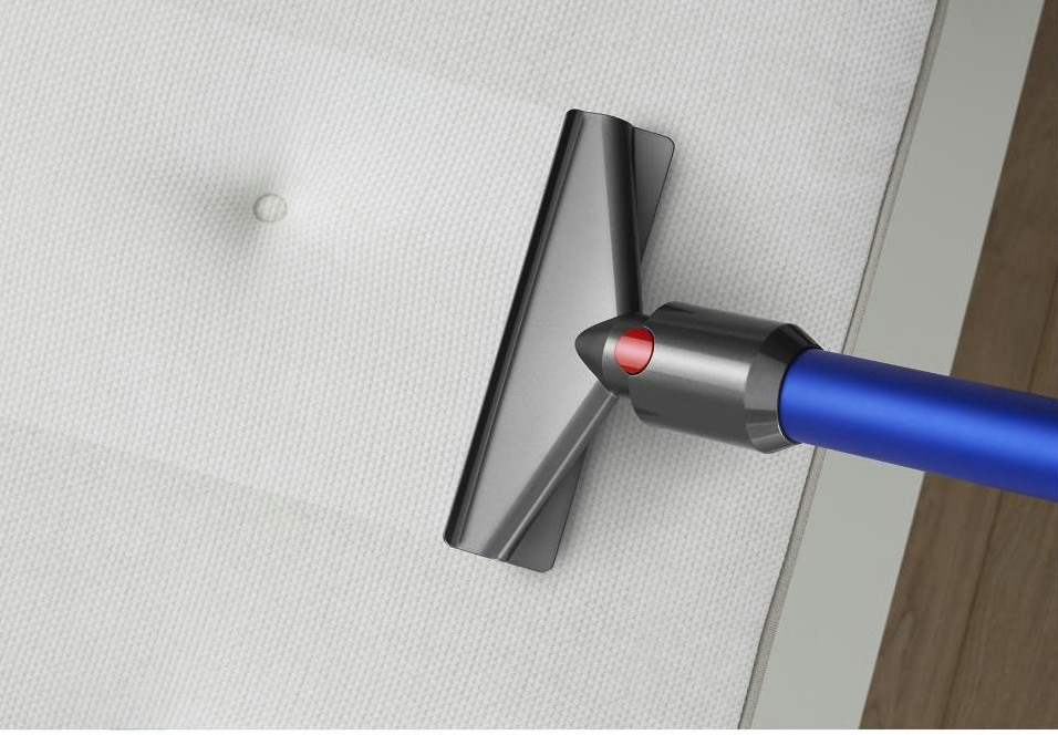 Dyson V8ADVANCED-24 KIT Vacuum Cleaner - Silver/Nickel thumbnail image