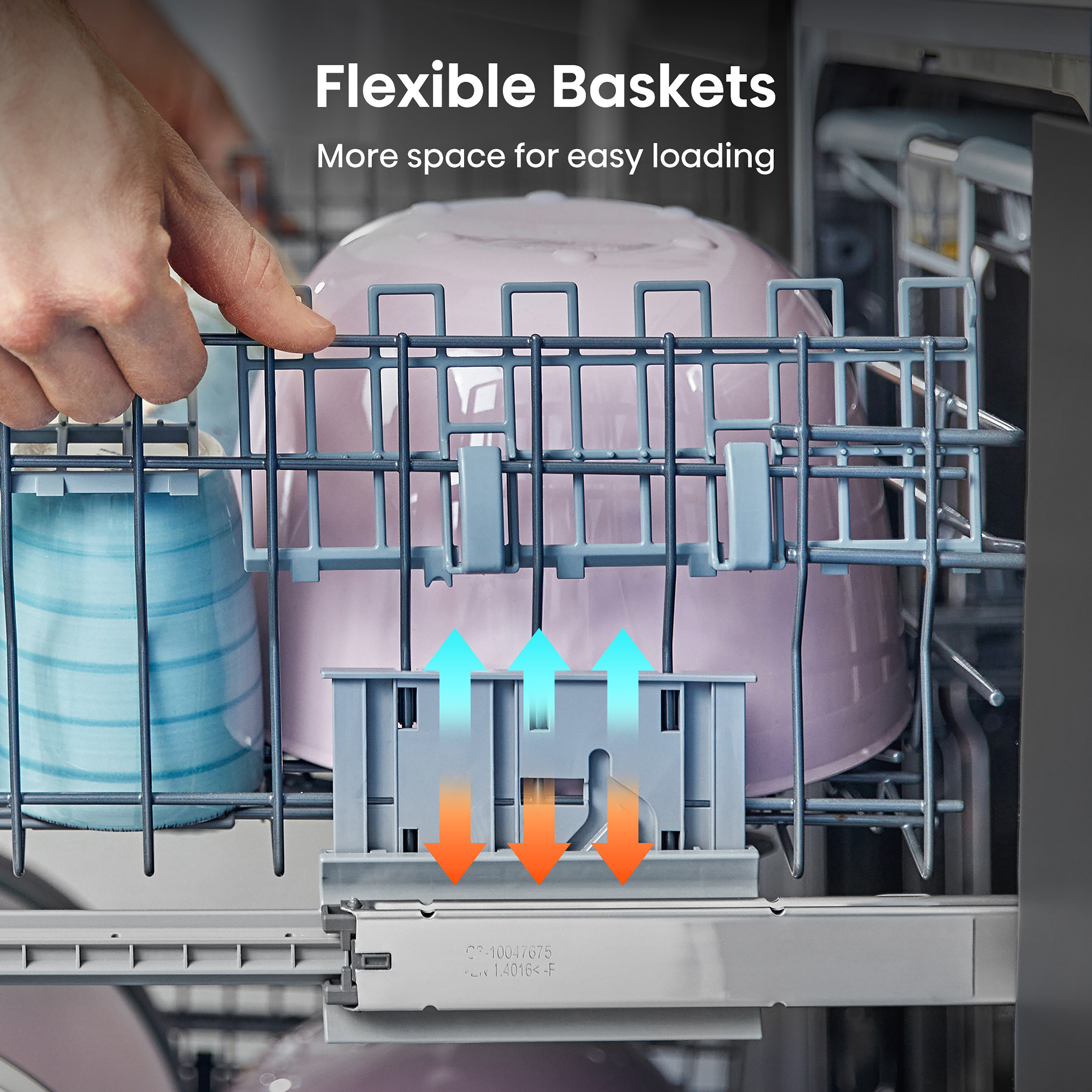 Hisense HS642D90WUK Full-Size Dishwasher - White - 14 Place Settings thumbnail image