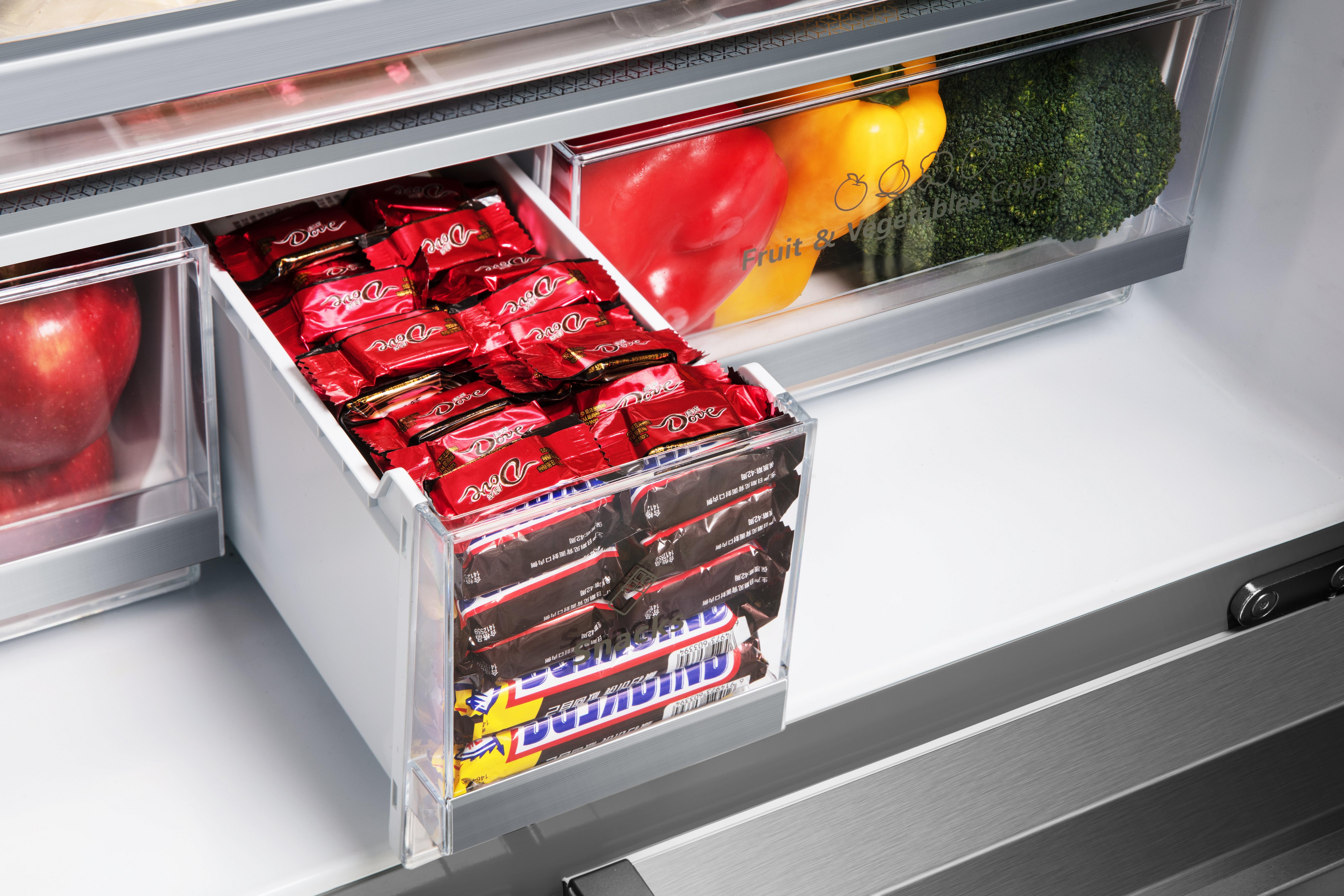 Hisense RF749N4SWSE American Style Fridge Freezer thumbnail image