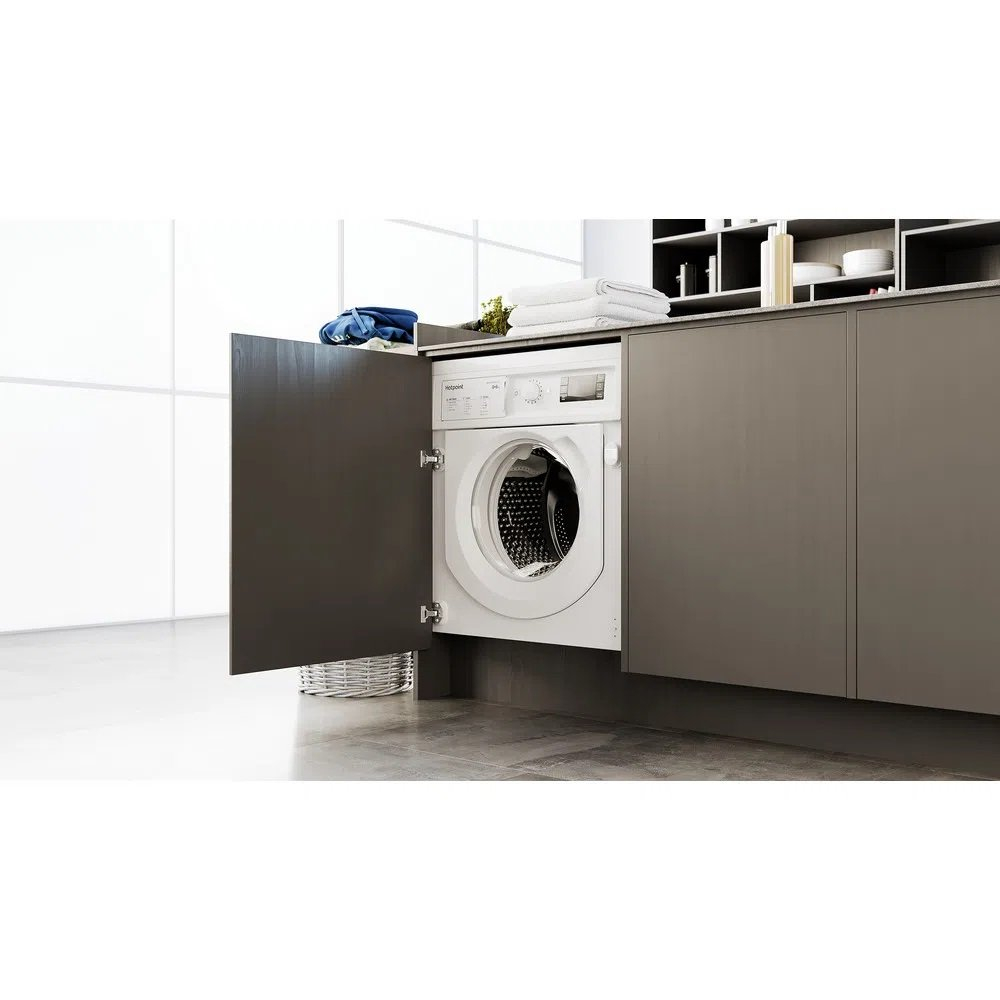 Hotpoint BIWDHG861485 8kg/6kg 1400 Spin Integrated Washer Dryer - White thumbnail image