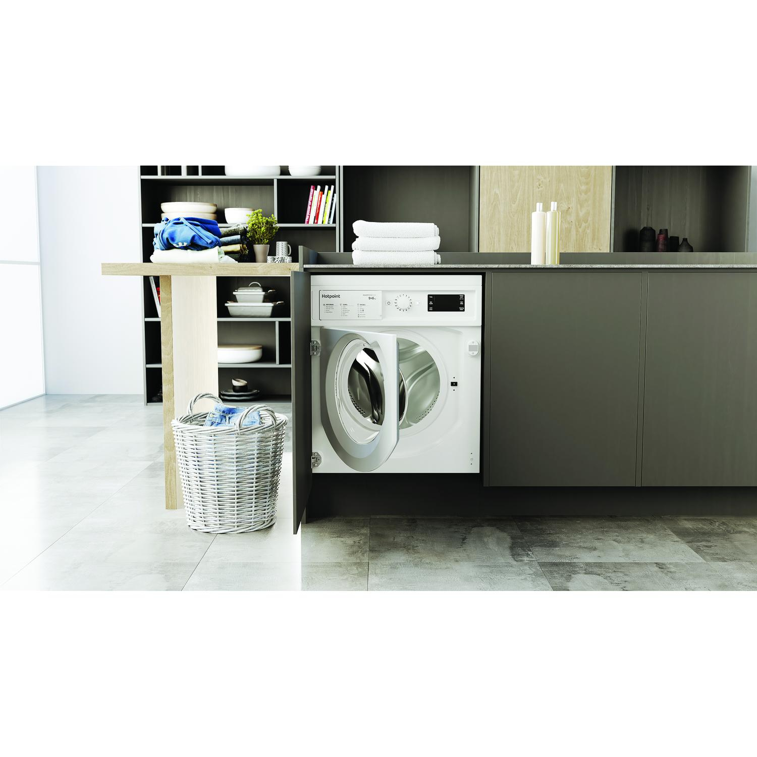 Hotpoint BIWDHG961485 9kg/6kg 1400 Spin Integrated Washer Dryer - White thumbnail image