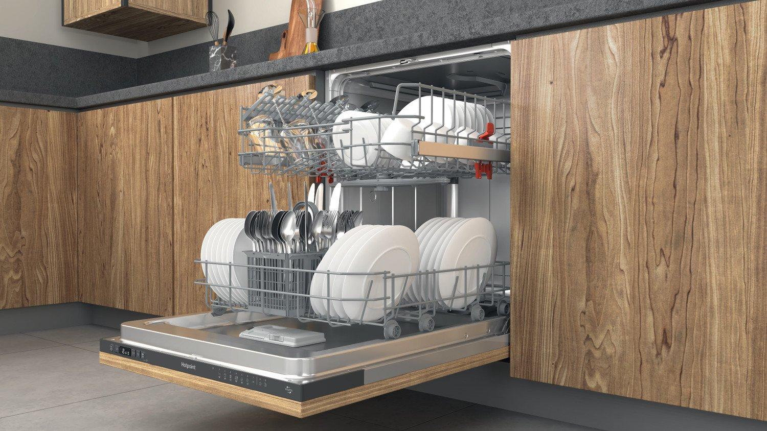 Hotpoint H2IHKD526UK Integrated Full Size Dishwasher - 14 Place Settings thumbnail image