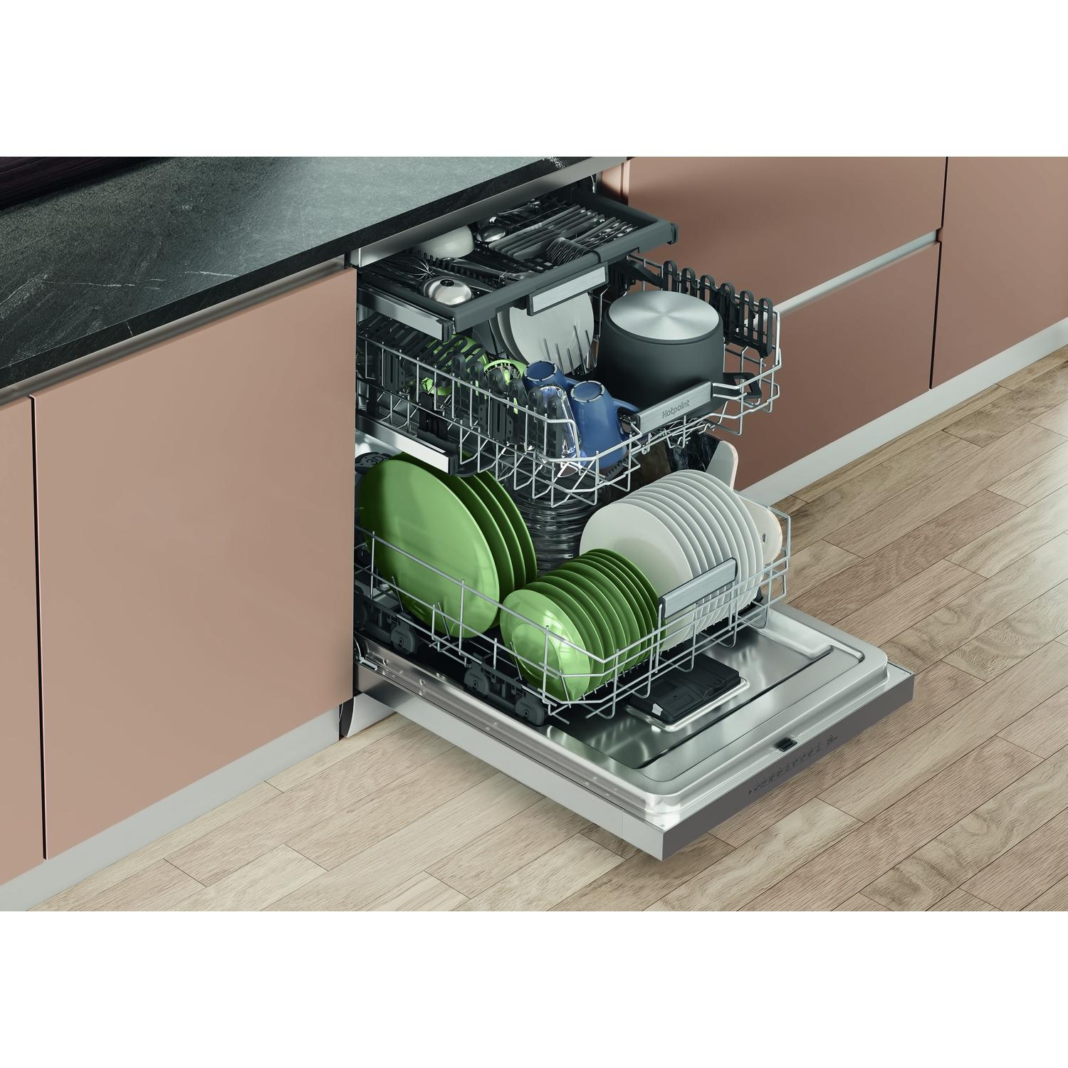 Hotpoint H7FHP43XUK Dishwasher - Inox - 15 Place Settings thumbnail image