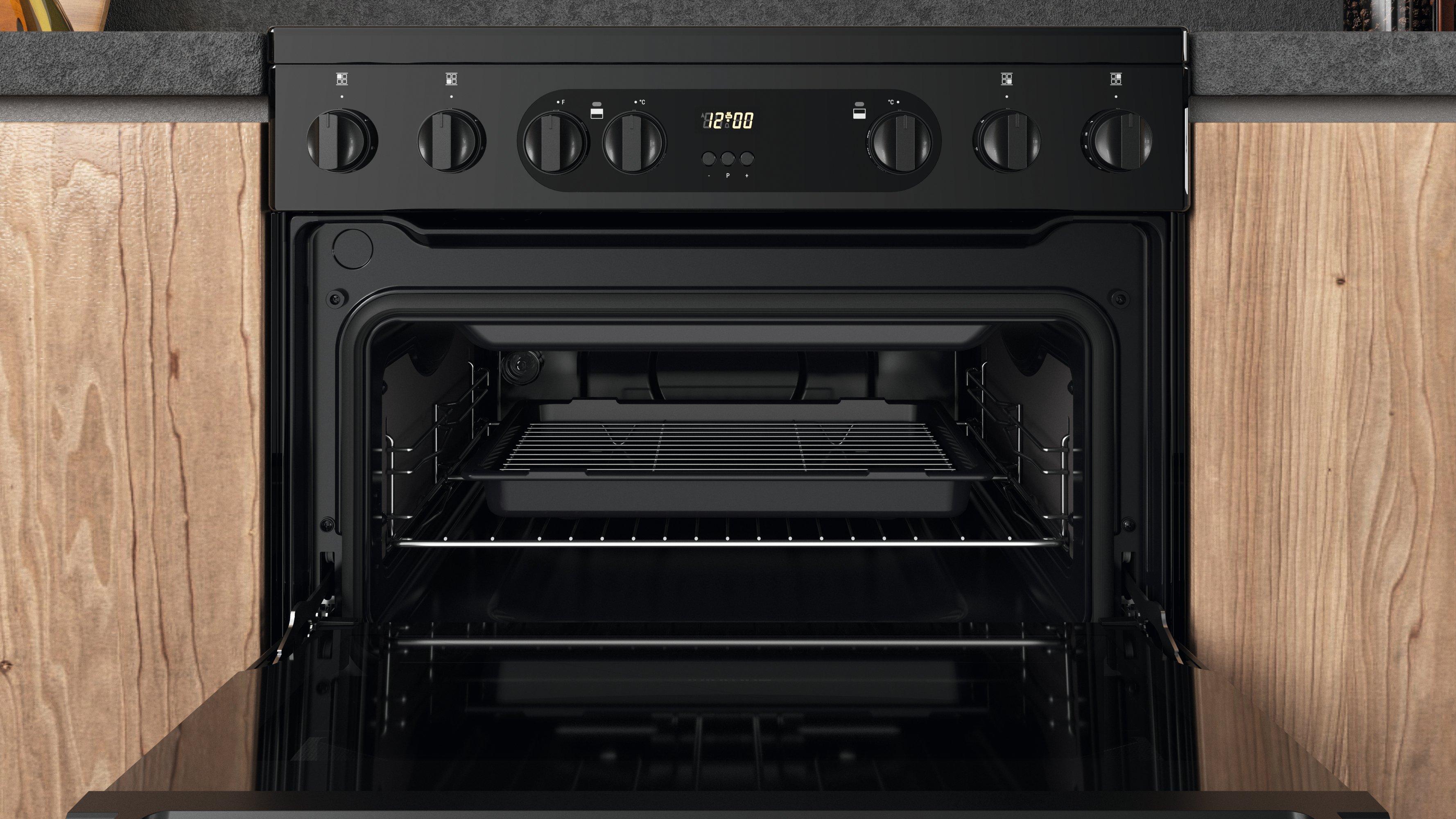 Hotpoint HDEU67V9C2B/UK 60cm Double Oven Electric Cooker with Ceramic Hob - Black thumbnail image
