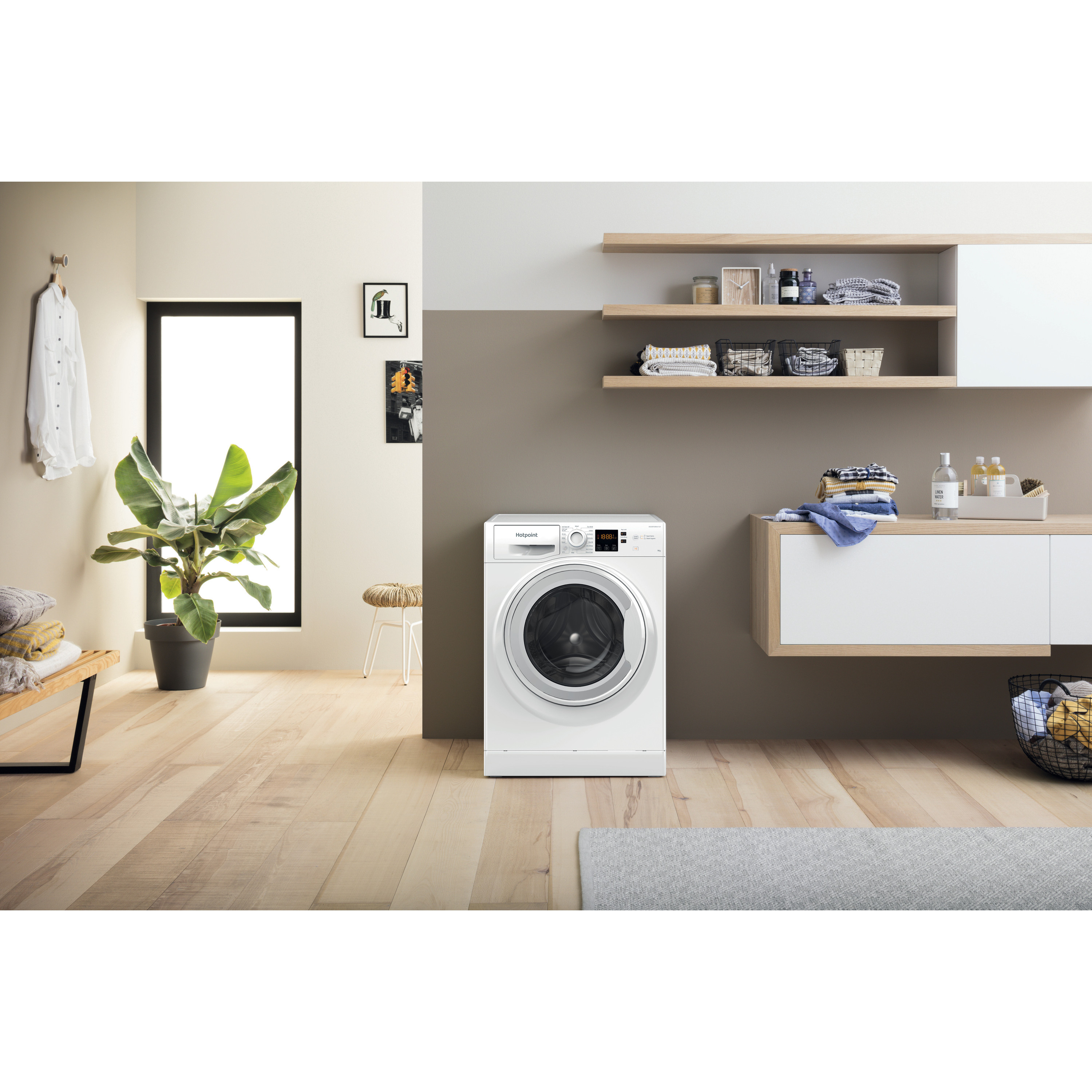 Hotpoint NSWF946WUK 9kg 1400 Spin Washing Machine - White thumbnail image