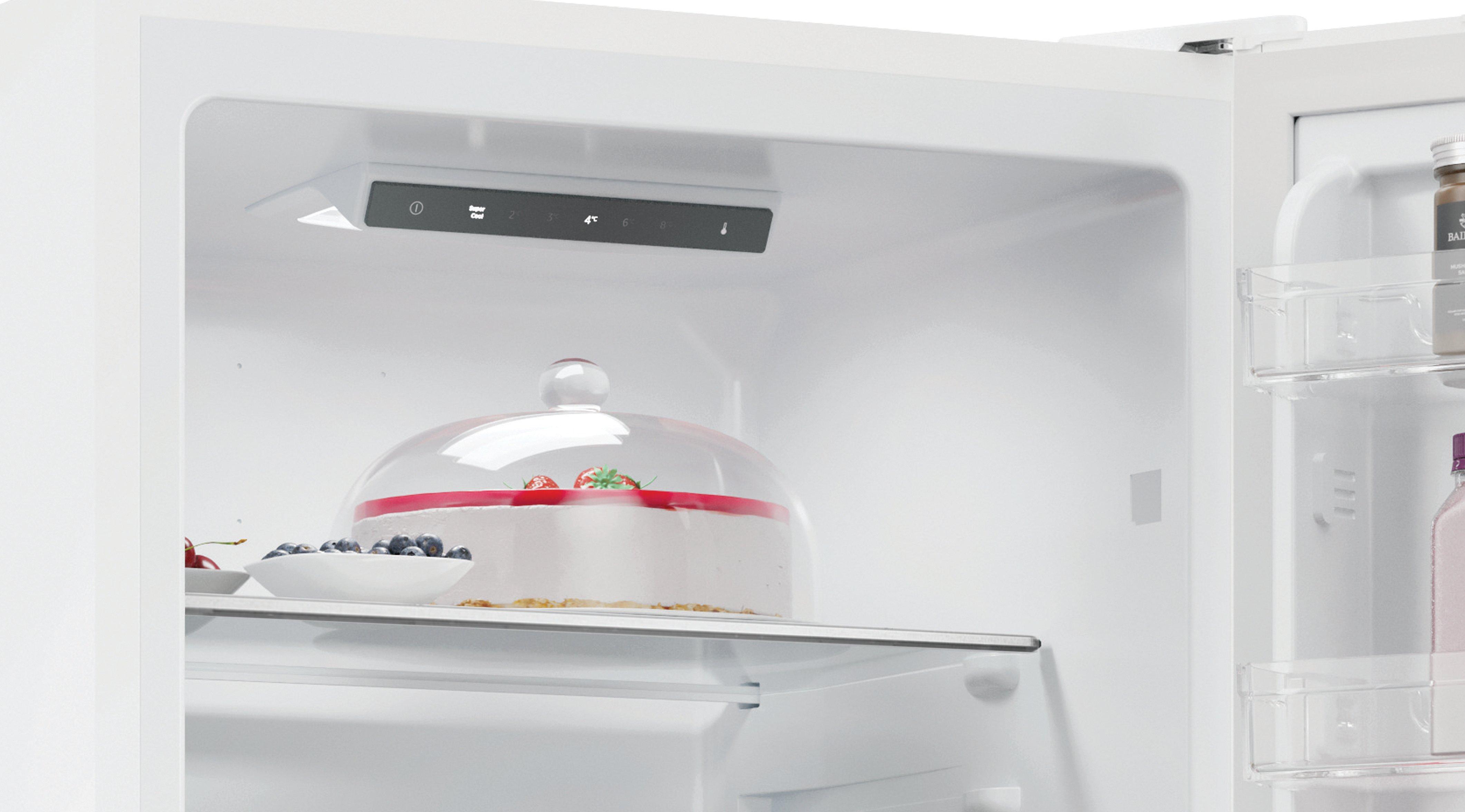 Hoover HVT3CLECKIHW Fridge Freezer  thumbnail image