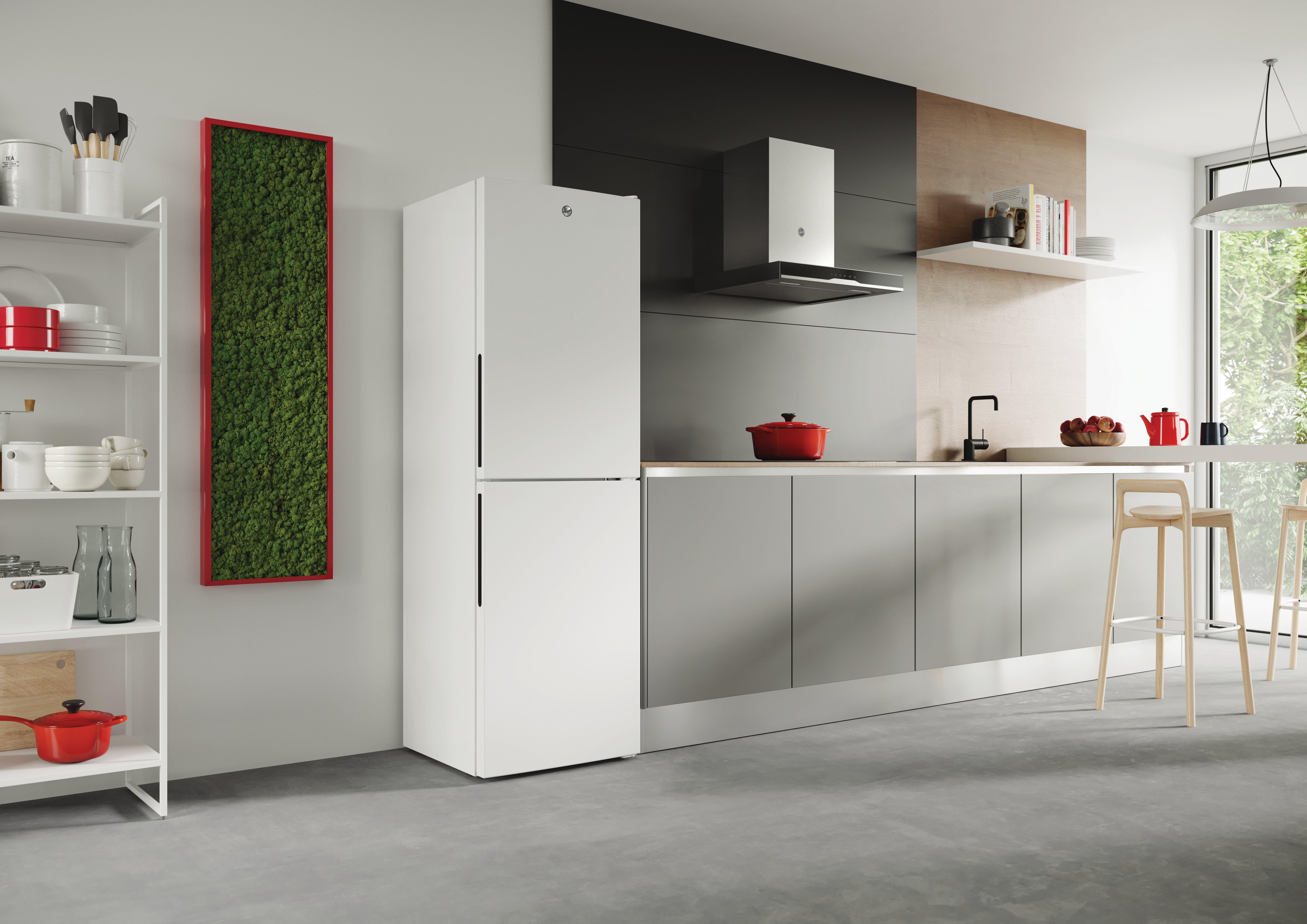 Hoover HVT3CLECKIHW Fridge Freezer  thumbnail image