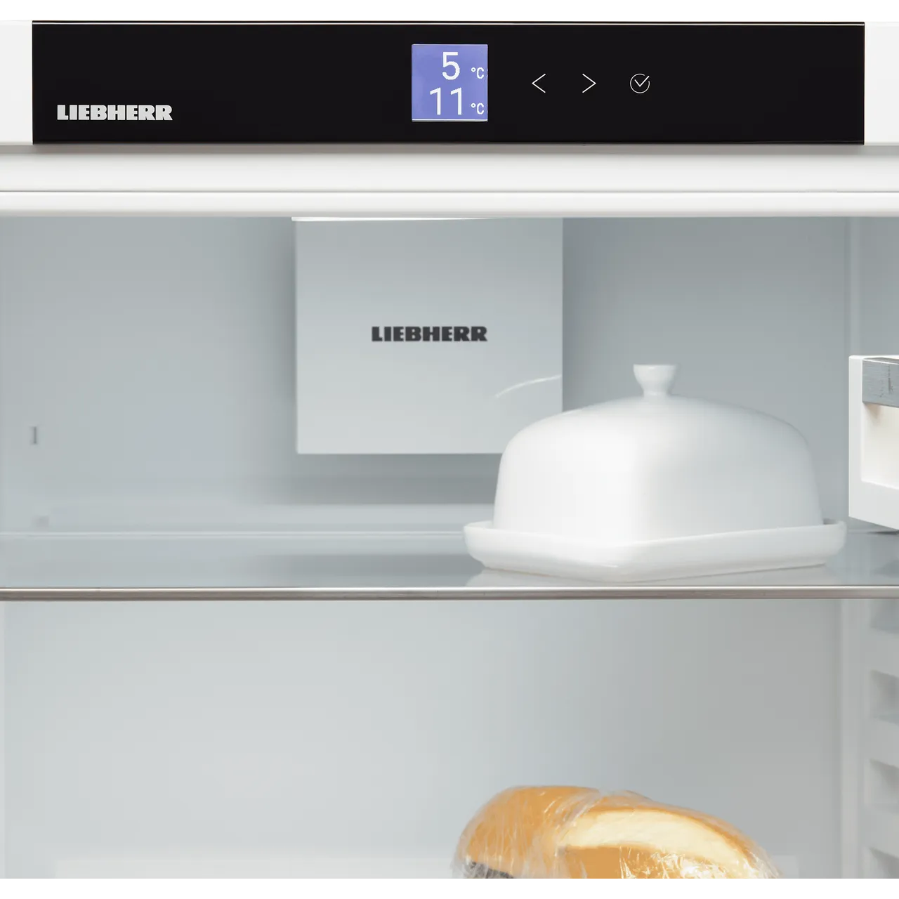 Liebherr ICNF5103 55.9cm 70/30 Integrated Frost Free Fridge Freezer thumbnail image