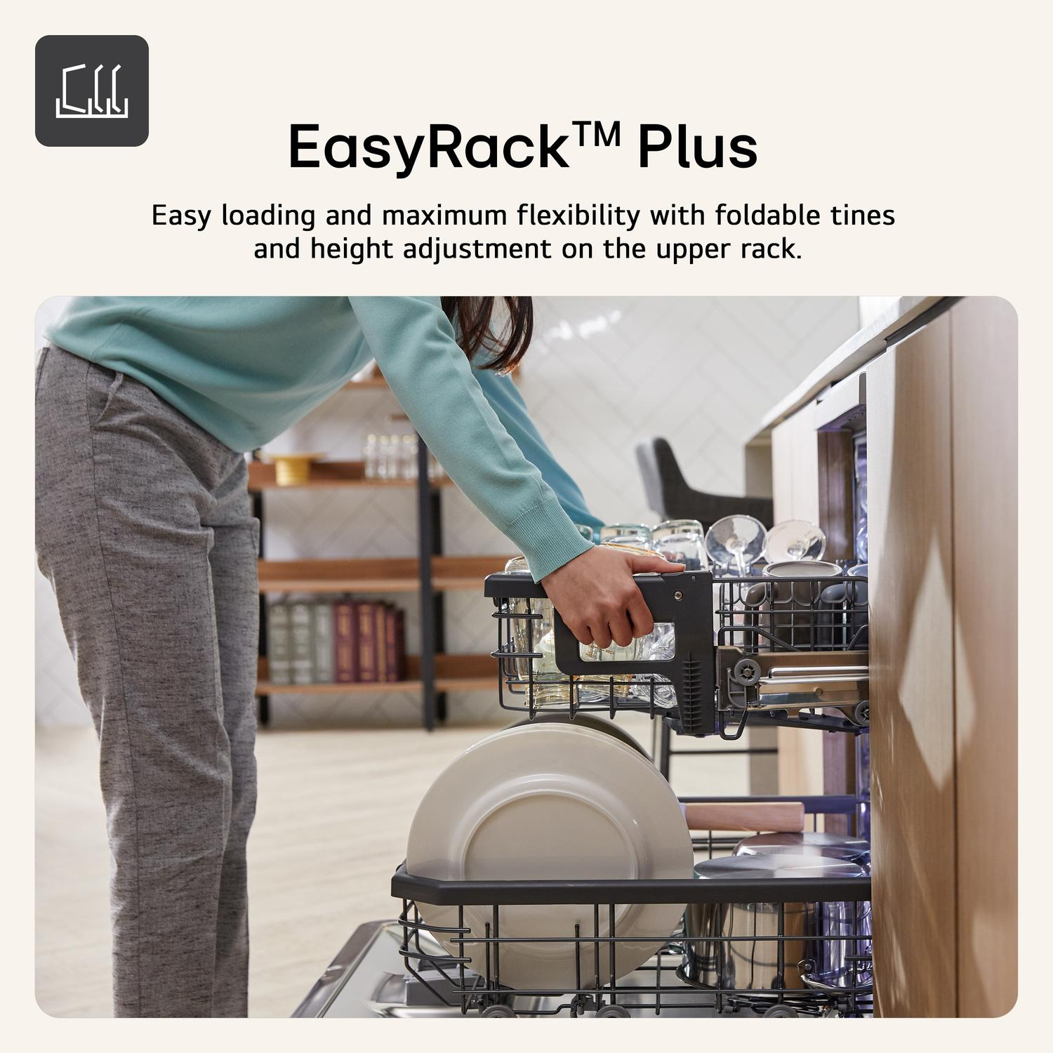 LG Series 5 TrueSteam QuadWash DF273FVS 14 PS WiFi Connected Freestanding Full Size Dishwasher - Silver thumbnail image