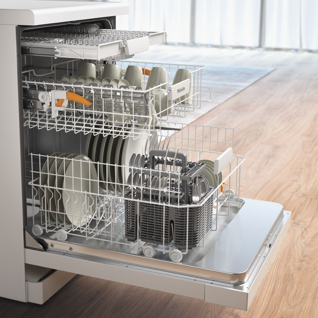 Miele G 5611 SC Dishwasher - Brilliant White - 14 place settings thumbnail image