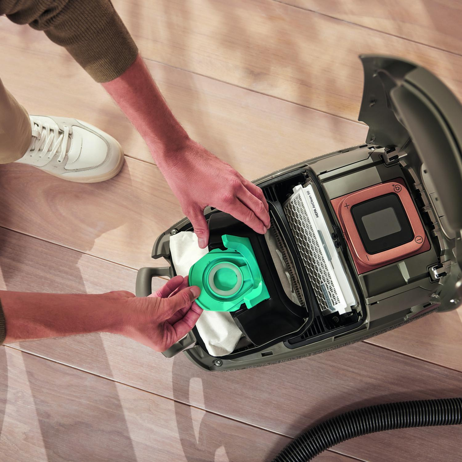 Miele GNHyCleanPure Vacuum Cleaner Bags thumbnail image