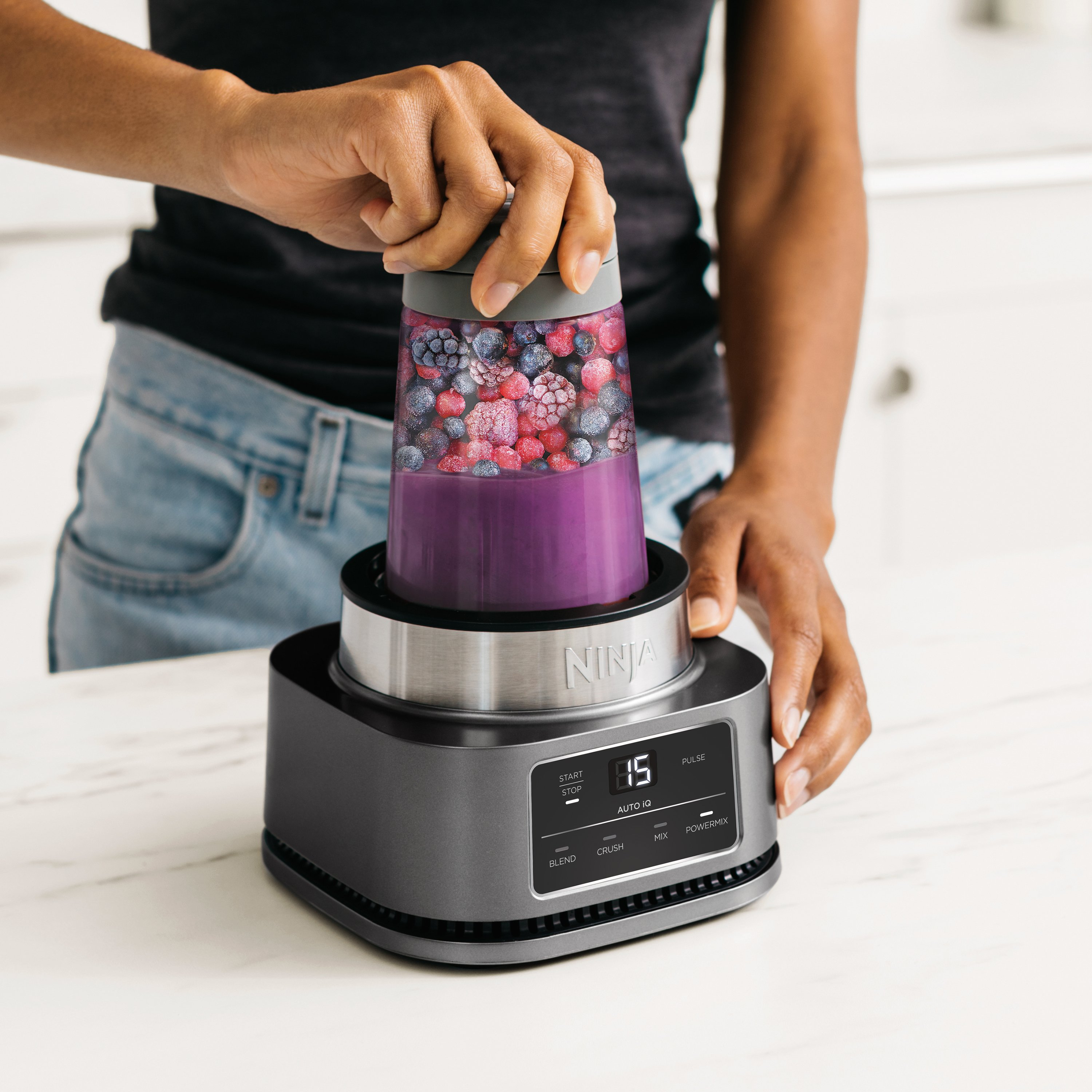 Ninja CB100UK 2-in-1 Foodi Power Nutri Blender with Auto-iQ- Silver thumbnail image