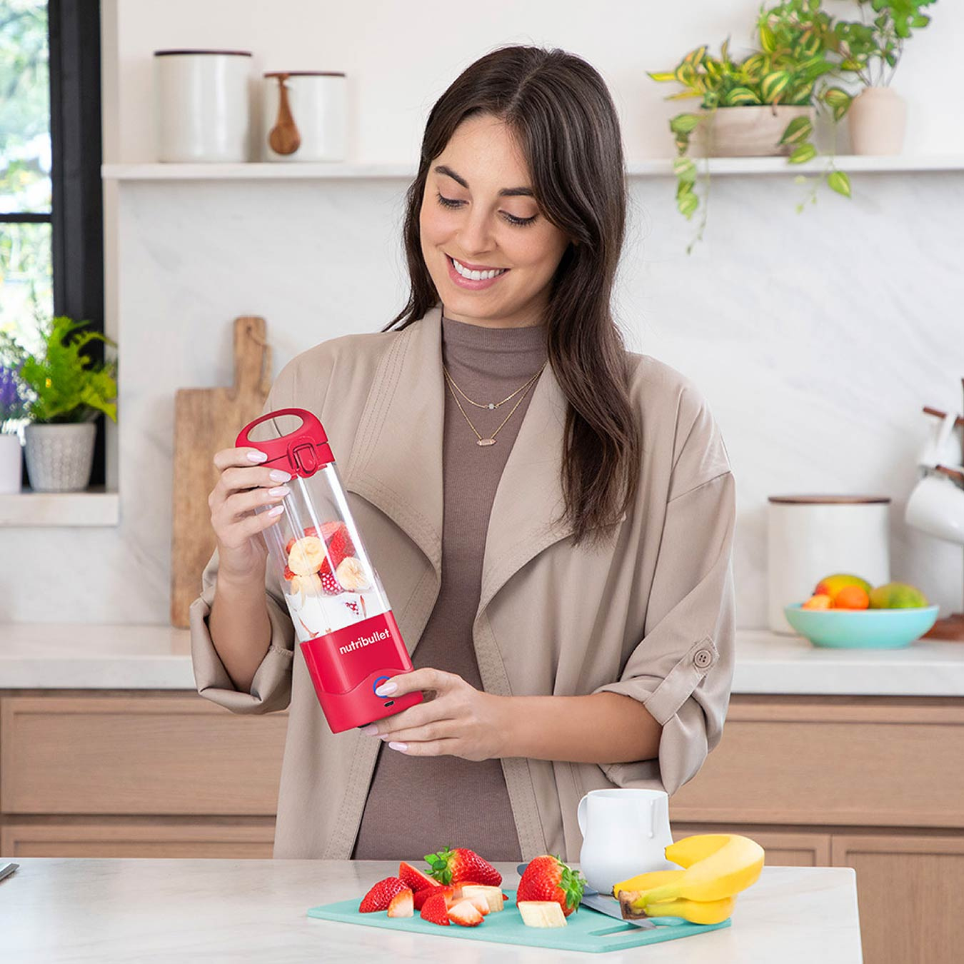 NBG-200 nutribullet Portable Blender - Magenta thumbnail image