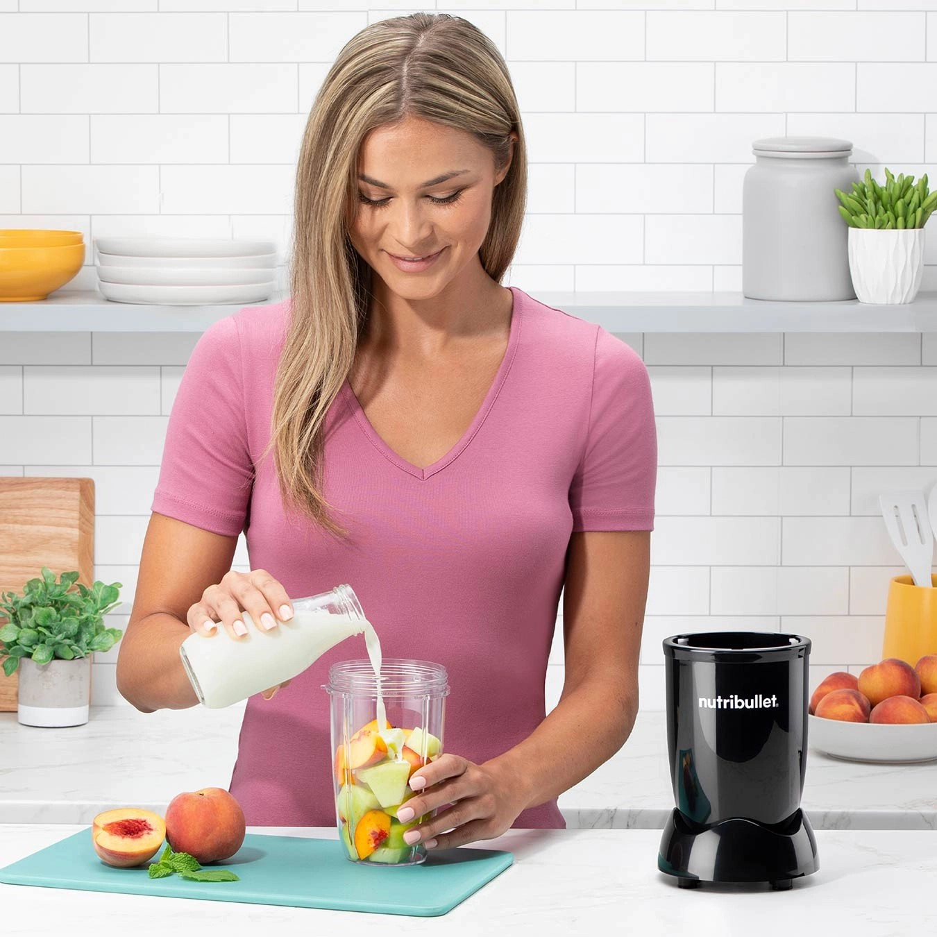 Nutribullet 02548 600 Series Blender | Powerful Superfood Smoothie Maker thumbnail image