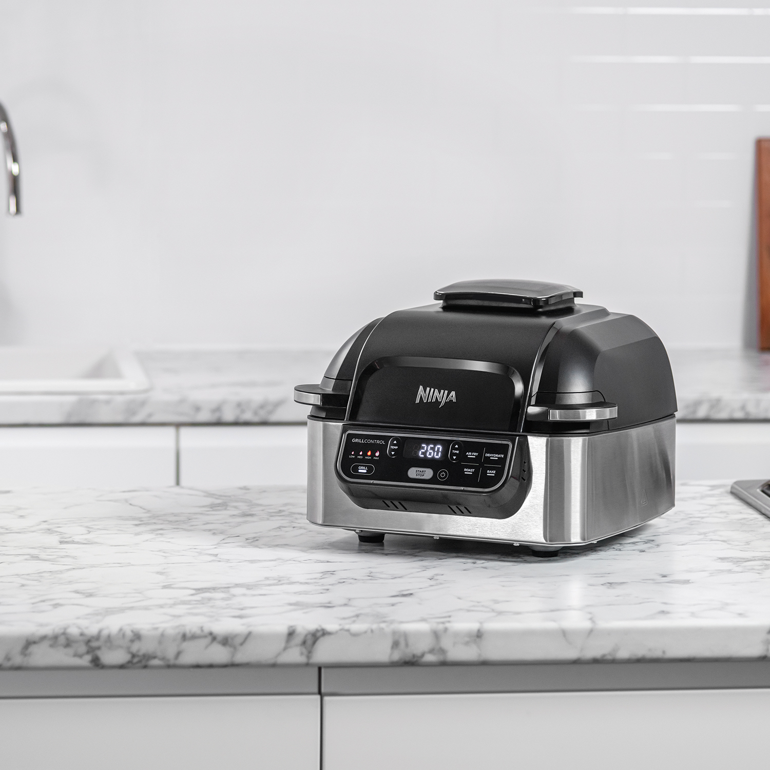 Ninja AG301UK Foodi Health Grill & Air Fryer - Black/Stainless Steel thumbnail image