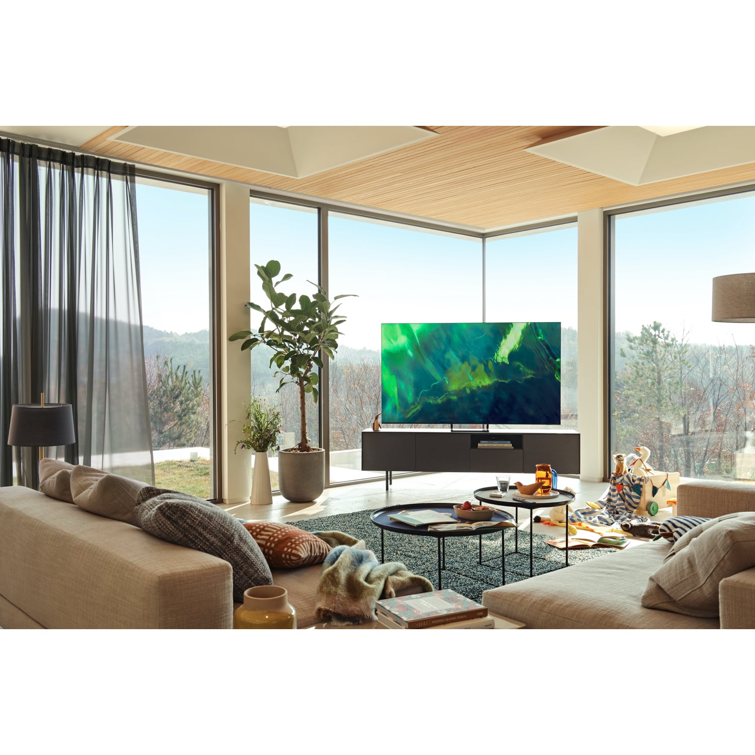 Samsung QE85Q70AATXXU 85" 4K QLED Smart TV Quantum HDR powered by HDR10+ Motion Xcelerator Turbo Plus with AI Sound thumbnail image