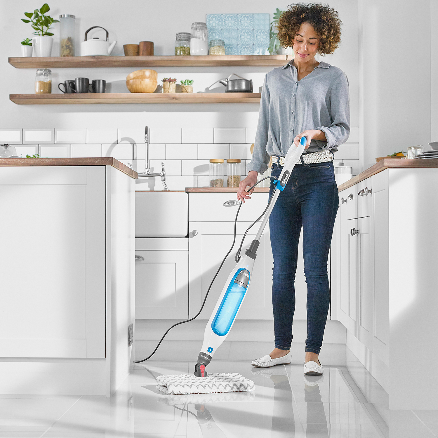 Shark S6001UK Klik n'Flip Manual Steam Pocket Mop - White/Blue Bird Blue thumbnail image