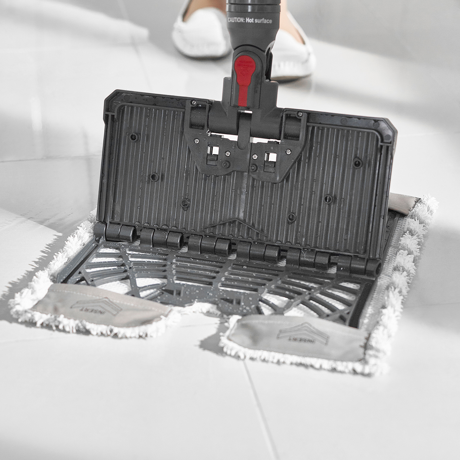 Shark S6001UK Klik n'Flip Manual Steam Pocket Mop - White/Blue Bird Blue thumbnail image