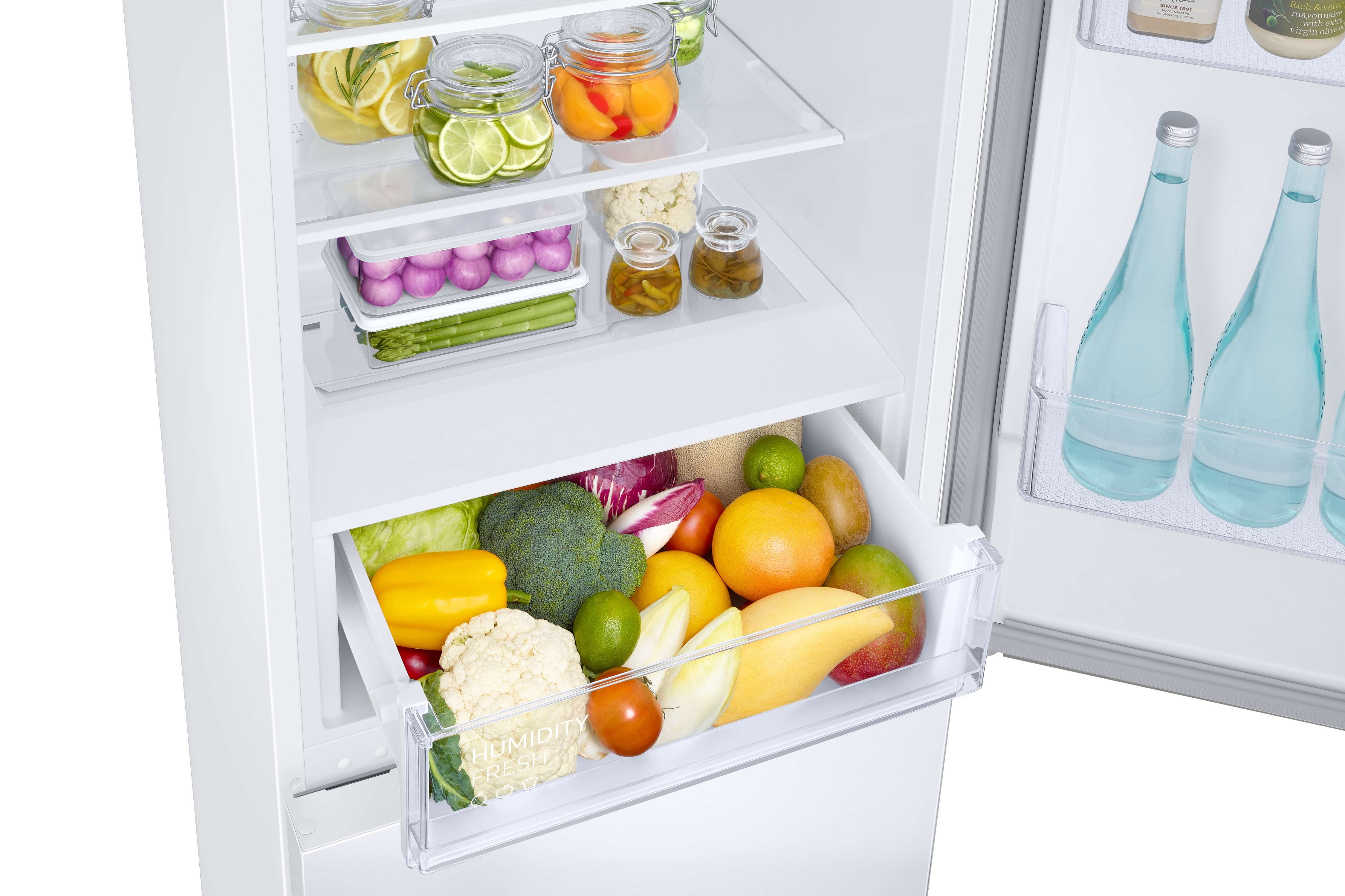 Samsung RB33B610EWW/EU 59.5cm 70/30 Fridge Freezer  thumbnail image