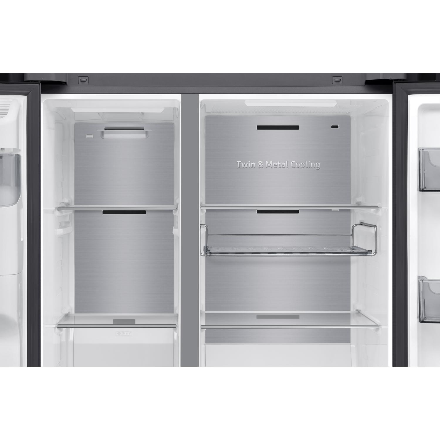 Samsung RS90F66BEFEU 91.2cm 60/40 American Fridge Freezer - Black thumbnail image