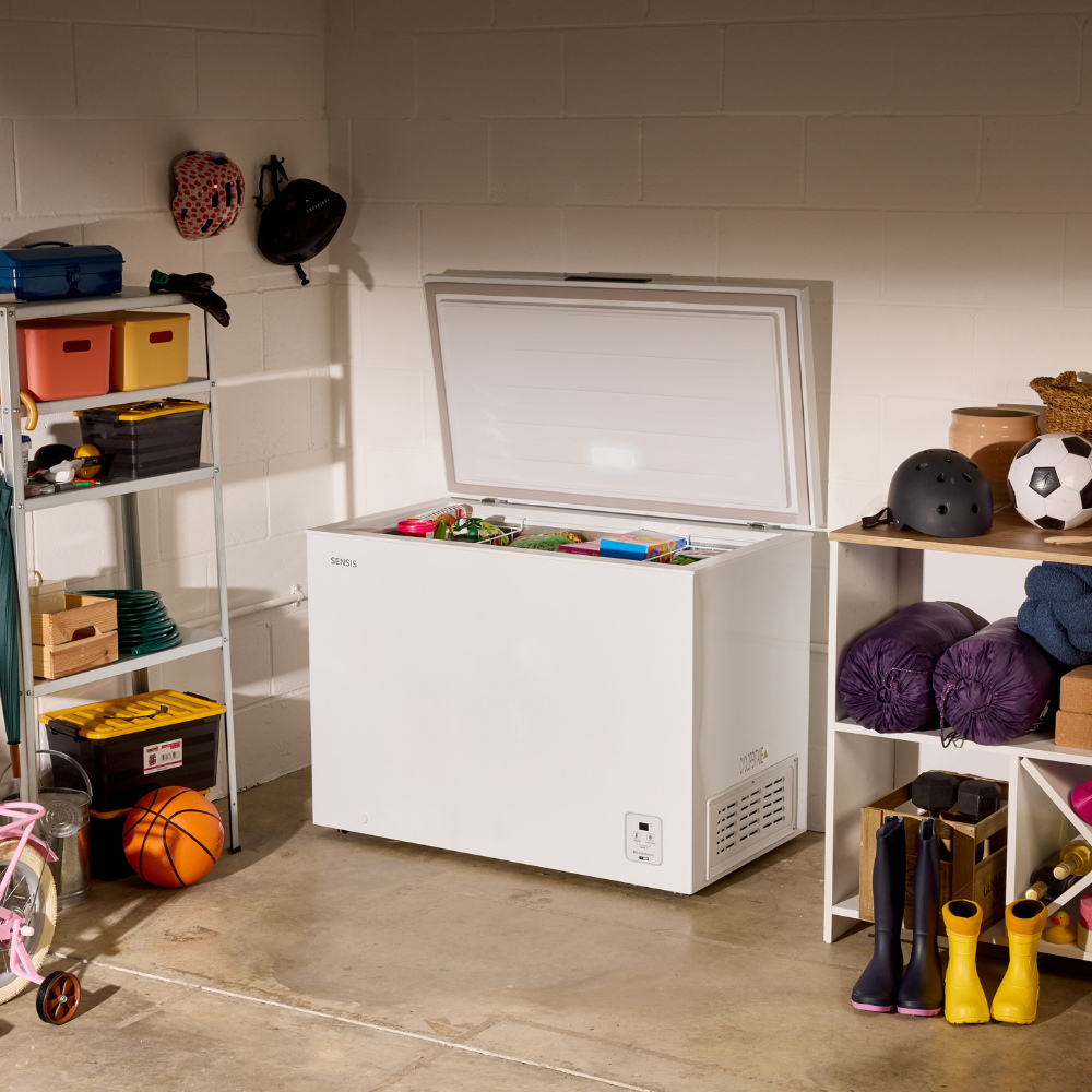 Sensis RFCHT01F300EW 300 litre Chest Freezer - White thumbnail image