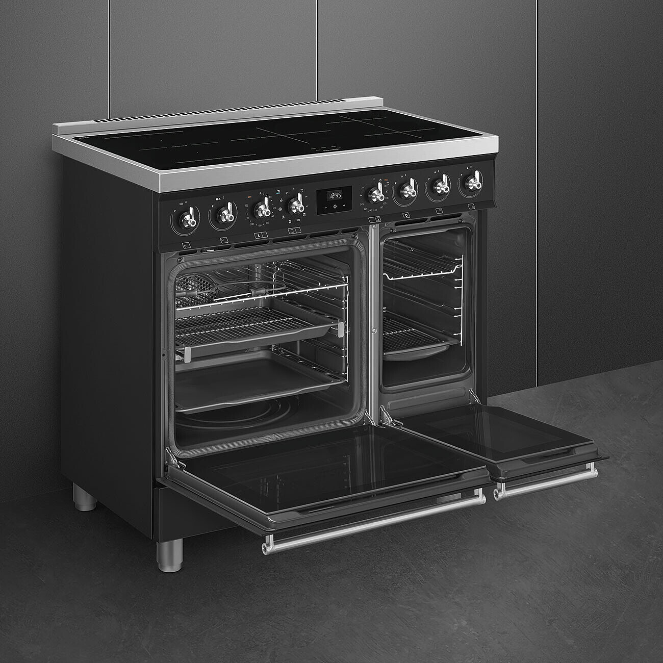 Smeg C92IPMB2 85.3cm Electric Rangecooker with Double Oven and Induction Hob - Matte Black thumbnail image