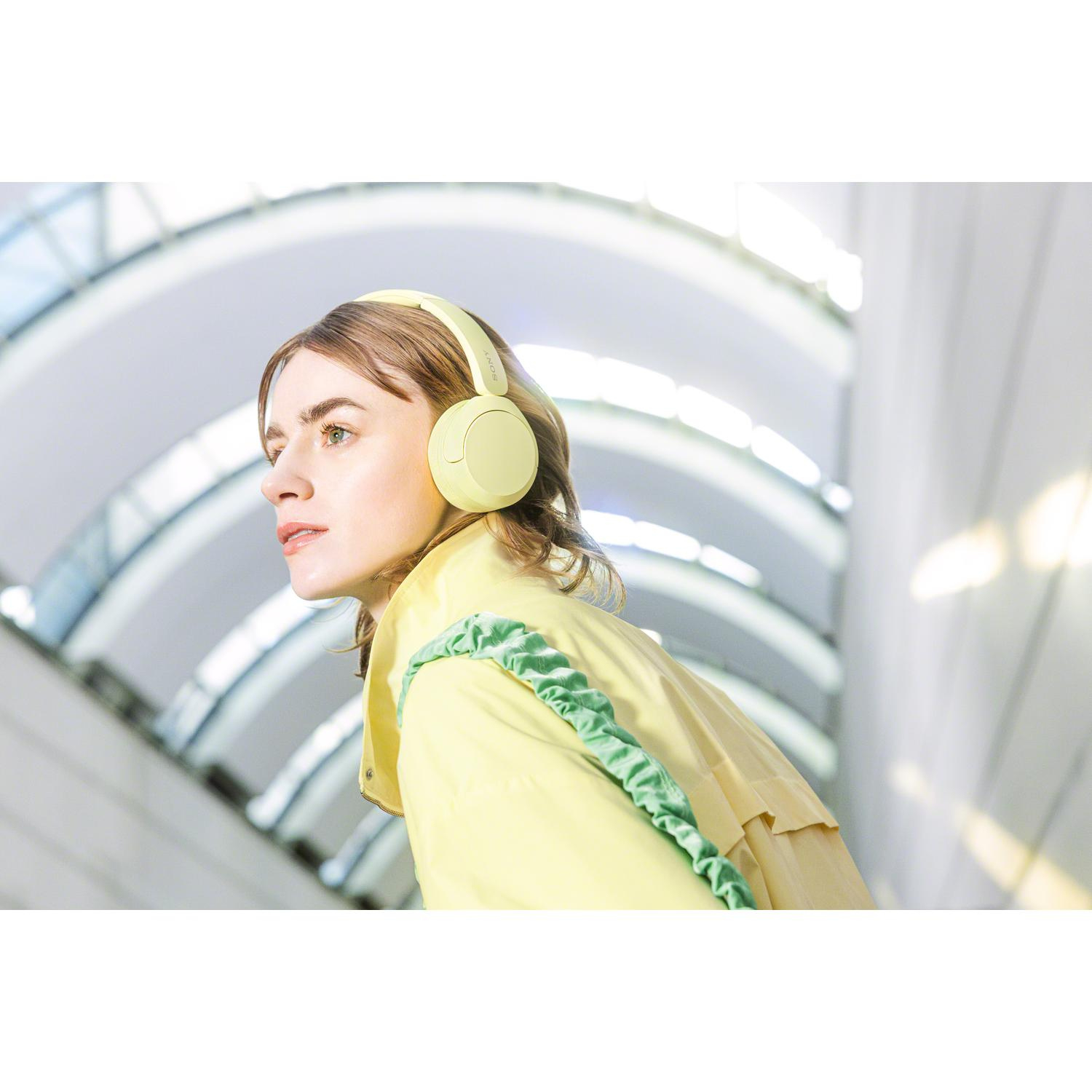 Sony WHCH520Y.CE7 Wireless Bluetooth Over ear headphones - Yellow thumbnail image