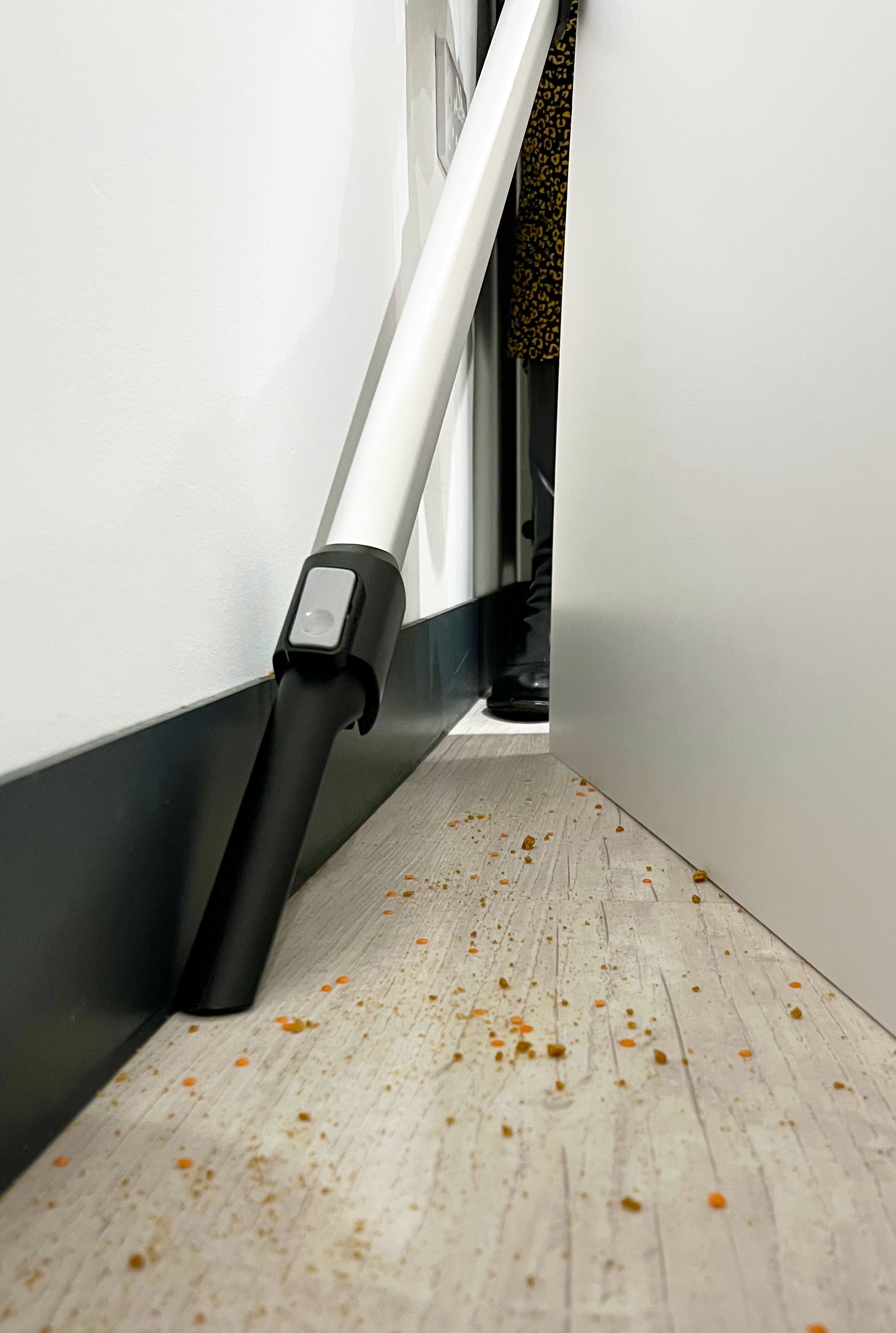 VAX CLSV-B4CS Blade 4 Classic Cordless Vacuum Cleaner thumbnail image