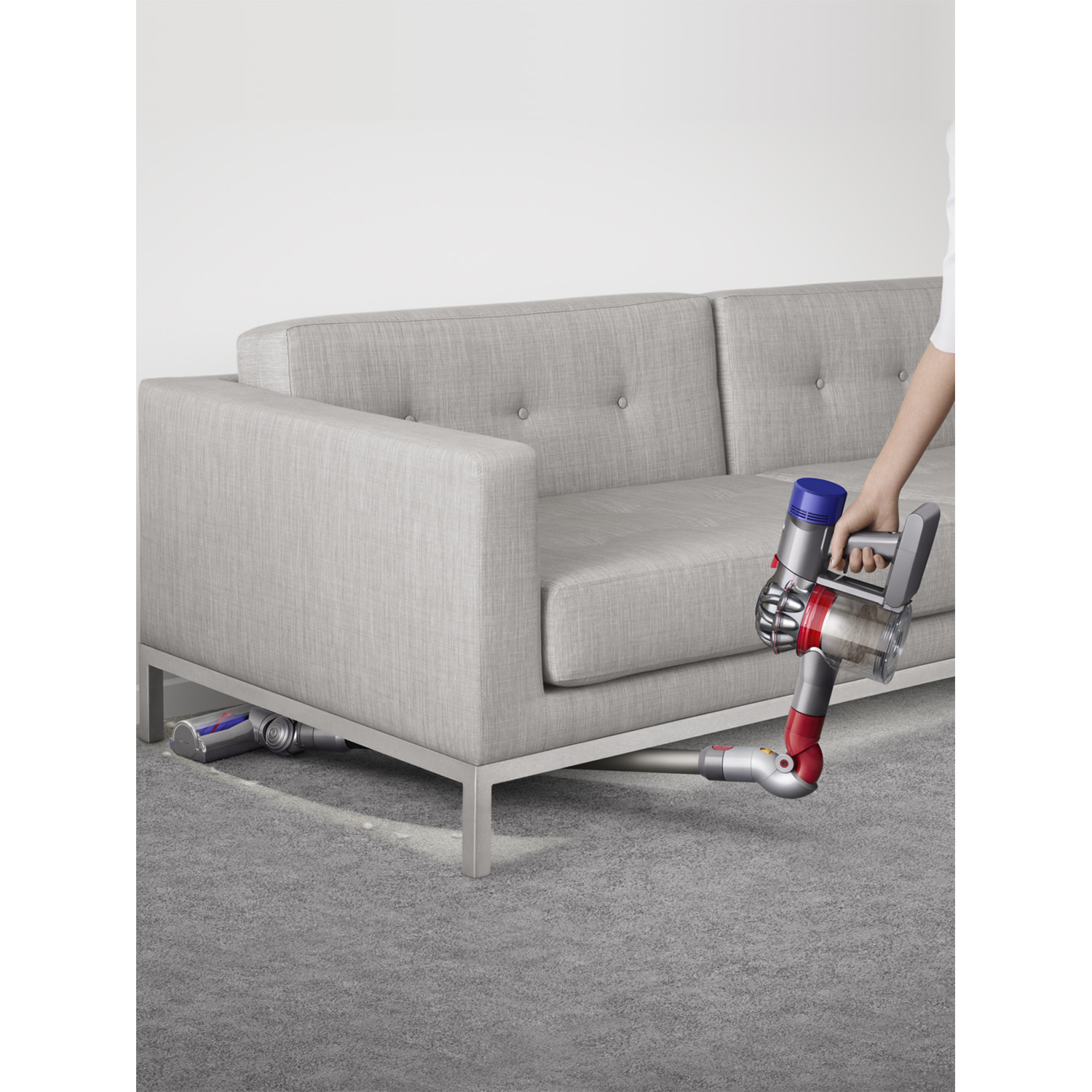 Dyson V8ANIMALPLUS Cordless Vacuum Cleaner - 40 Minute Run Time thumbnail image