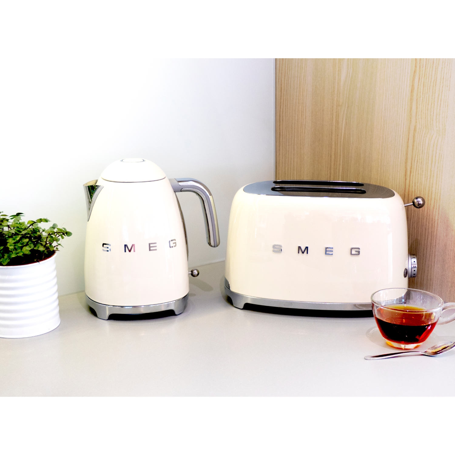 Smeg 2 Slice Toaster thumbnail image