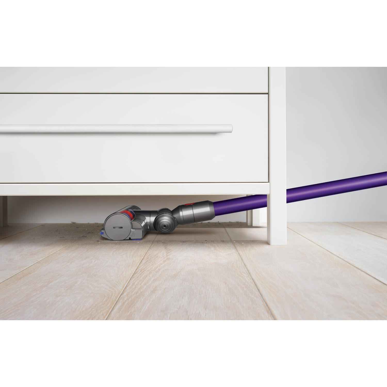 Dyson V7ANIMAL Cordless Vacuum Cleaner - 30 Minute Run Time thumbnail image