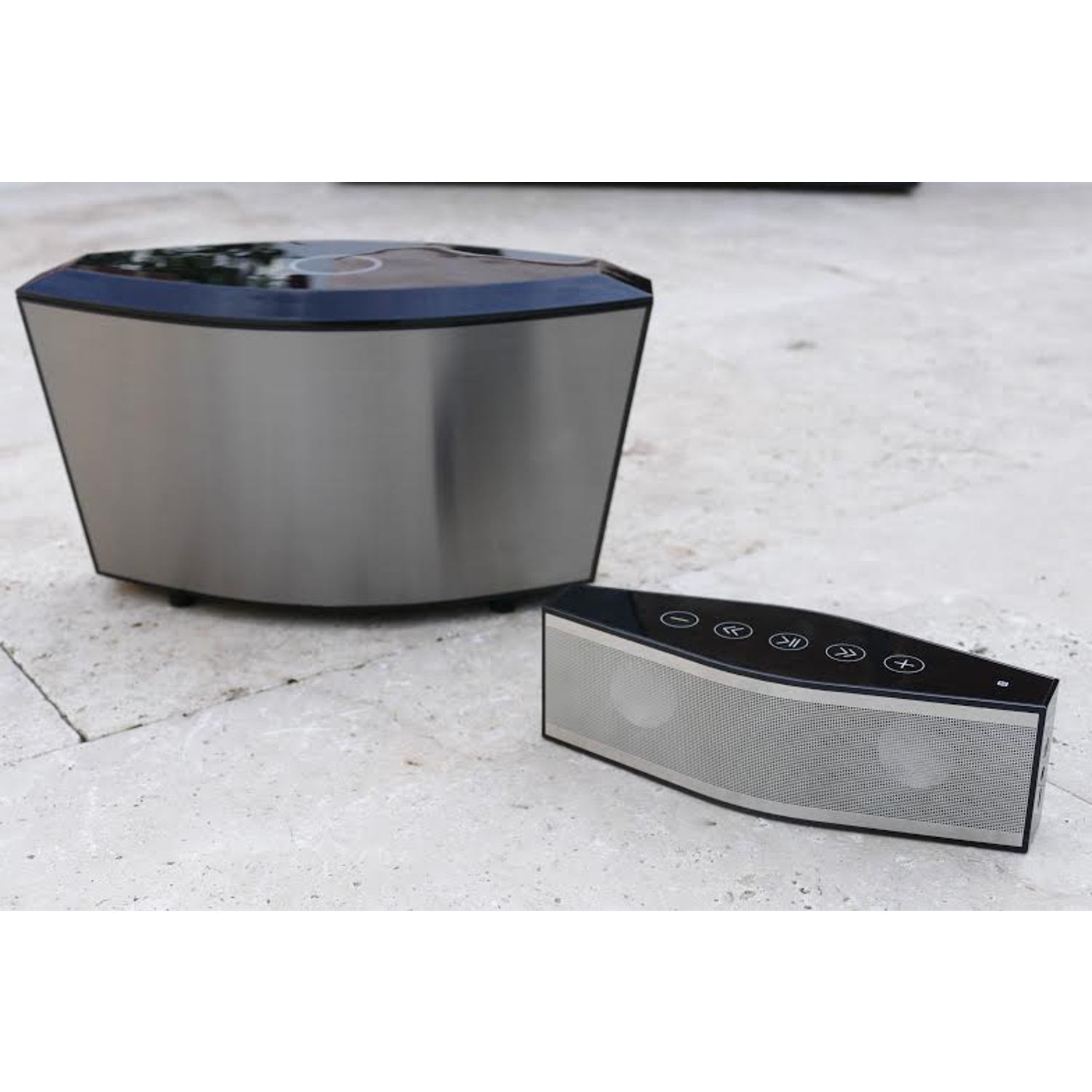 Cowin Bluetooth Speaker full image